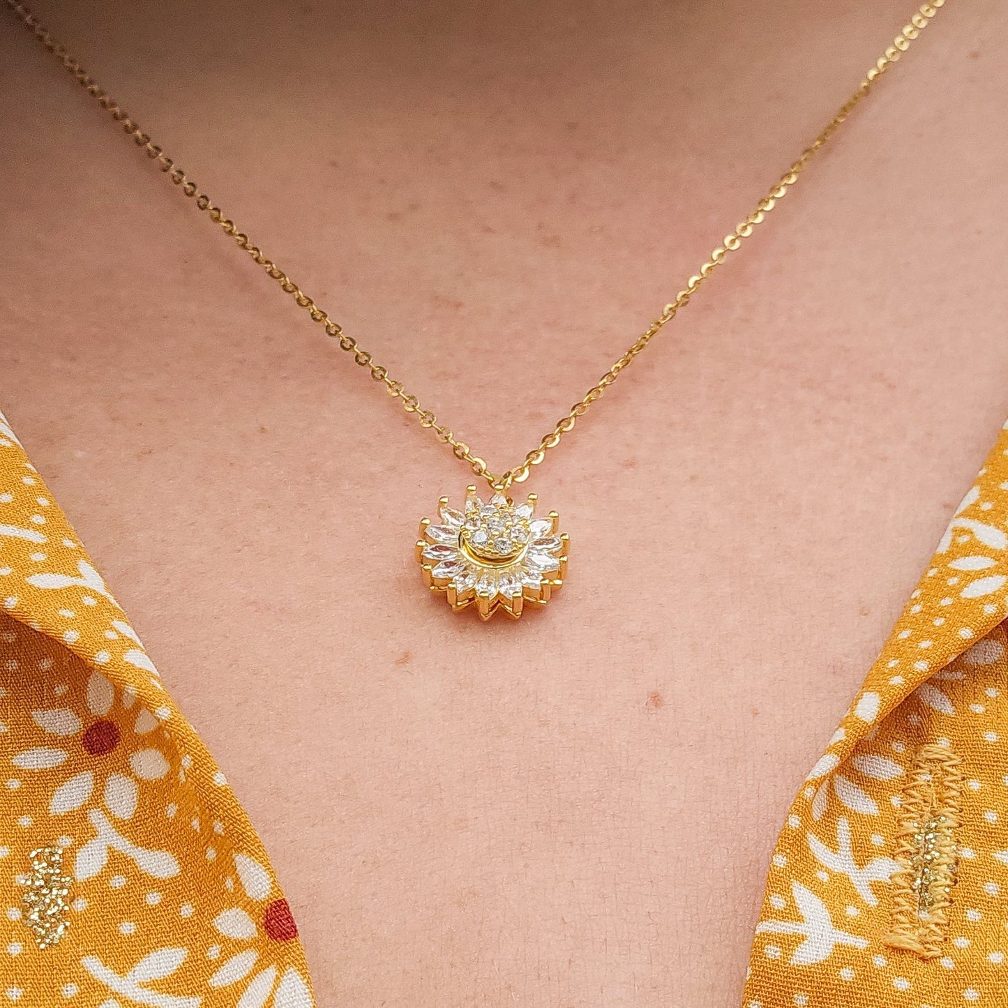 Collar Girasol: Lleva Contigo la Luz que Ilumina tu Vida